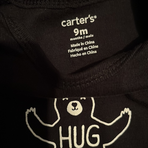 Carter’s Onesie Never Worn - Picture 3 of 3